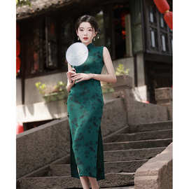 墨绿色新式旗袍改良2023新款夏季无袖年轻款少女复古民国风高级感