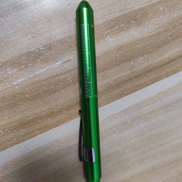 Lápiz de luz para alumnos, luz de examen médico, luz oral, lápiz LED con clip, mini linterna doméstica, luz blanca, luz amarilla, tipo tarjeta