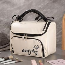 大容量可爱便携旅行洗漱化妆品新款整理手提收纳袋分区化妆包防水