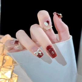 甲片/穿戴甲;美甲贴;指甲油