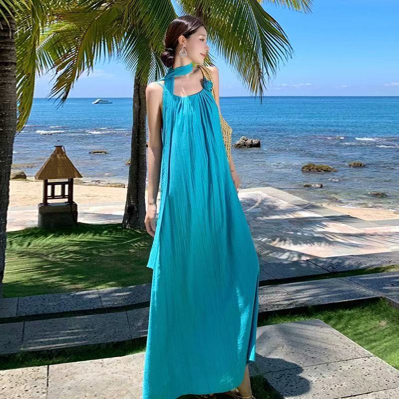 해변 휴가 해변 롱 드레스 여름 새로운 대형 느슨한 주름 블루 패션 서스펜더 드레스 여성 패션