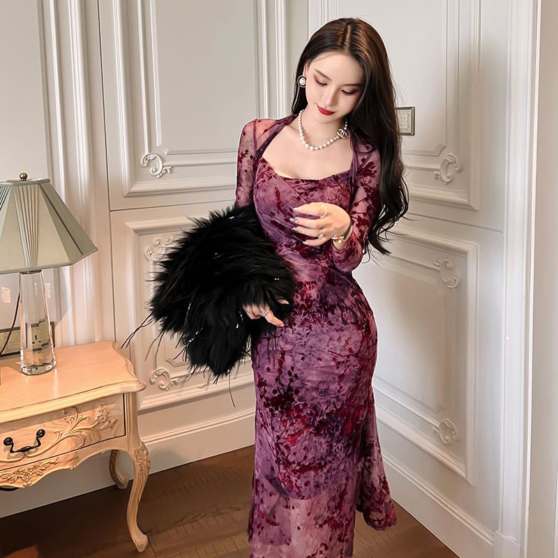 2026 Spring New Style Women's French Square Collar Design Velvet Mesh Slim Fit Fishtail Dress 30010