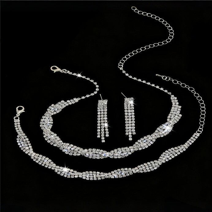 Cross-Border European and American Jewelry Sets, Bridal Necklaces and Earrings, Fashionable and High-End Jewelry, Versatile Clavicle Chain Accessories