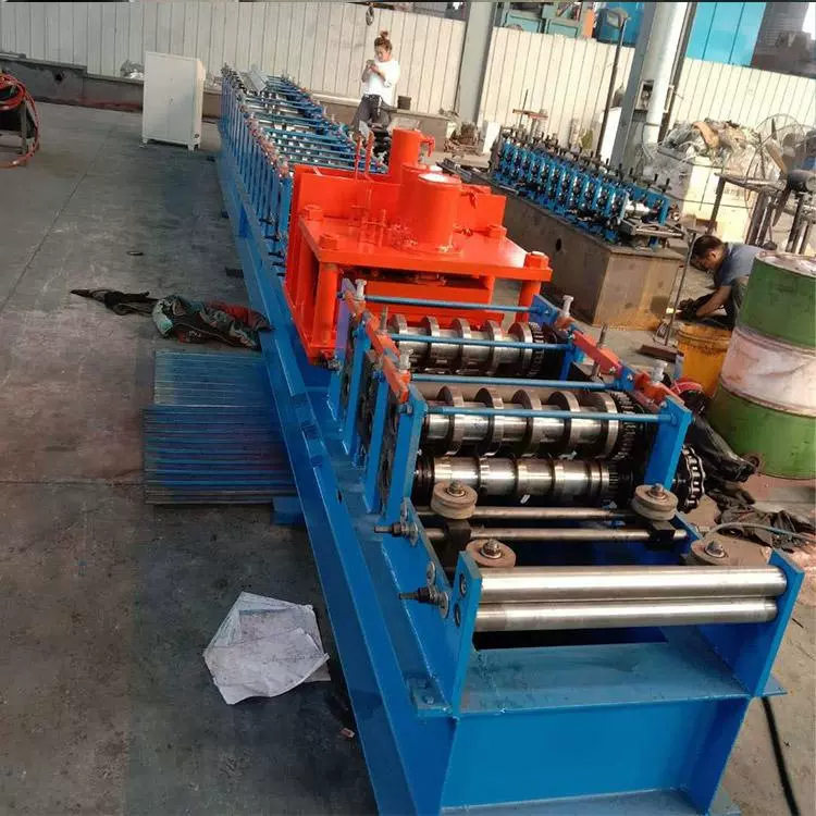 6水槽机设备 大棚水槽机 车厢板成型机 全自动止水槽机