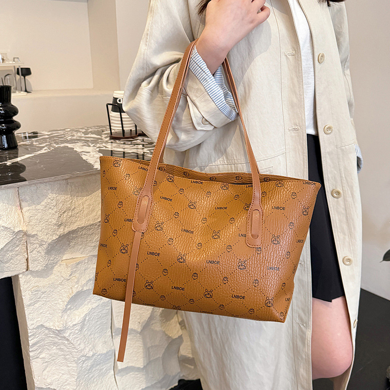Bolsos de cuero suave de alta calidad para mujeres 2025, nuevos bolsos de viaje de gran capacidad, bolsos de hombro de moda retro