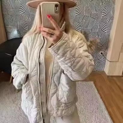 Foreign trade cross-border wholesale supply autumn and winter new women's zipper European and American double pocket three-color cotton-padded clothes cotton-padded jacket