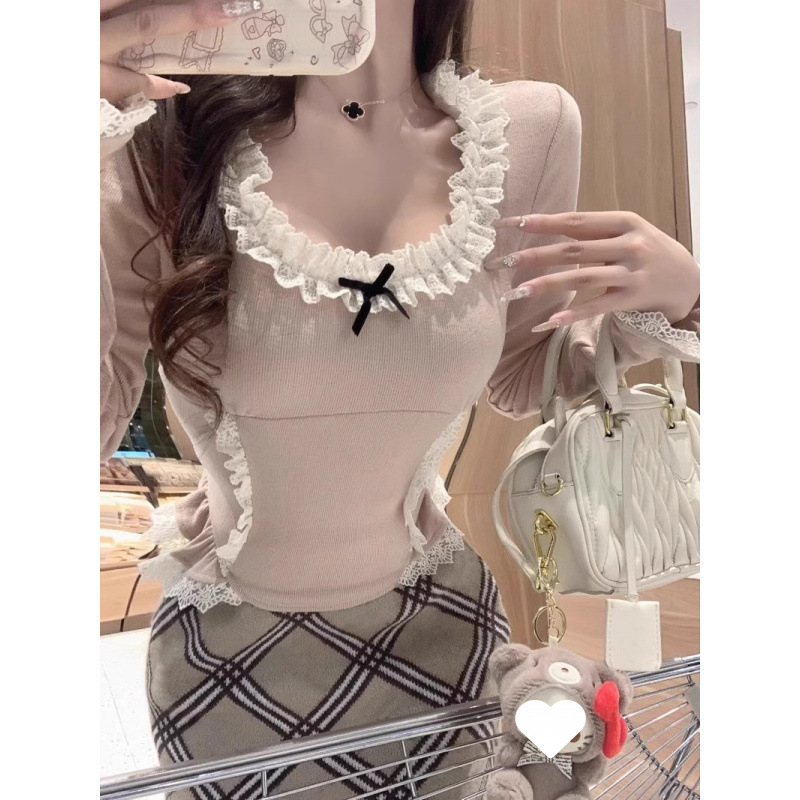 Lace long-sleeve with bow