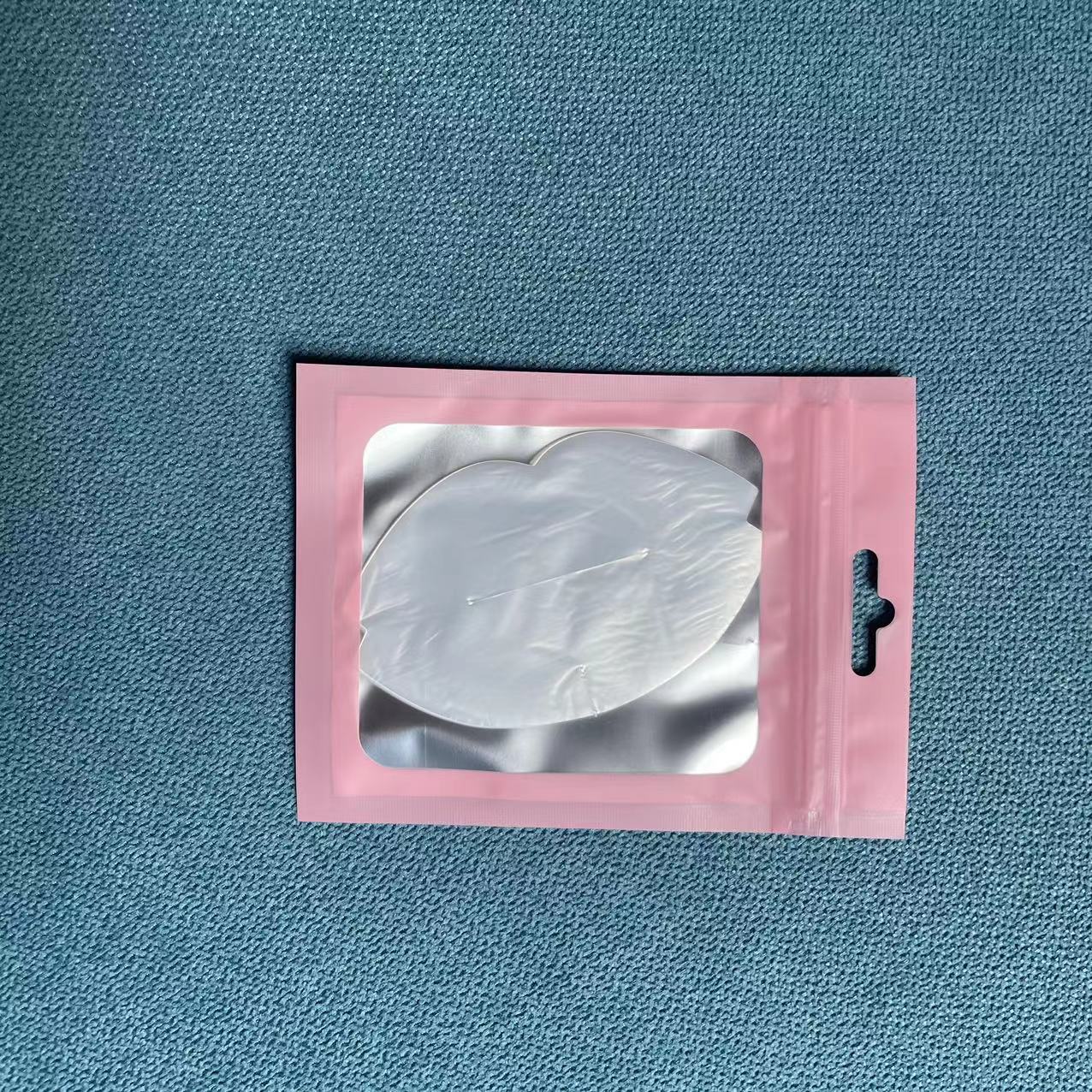 Premium lip mask