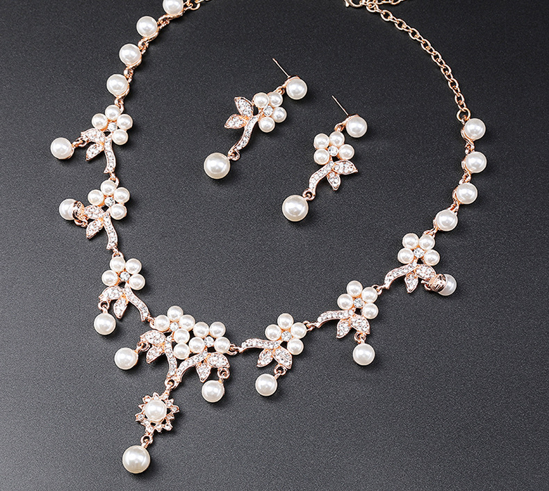 2022 Nuova collana di perle a forma di ramo con abito da sposa con catena e colletto con ornamenti in stile etnico_voghion.com