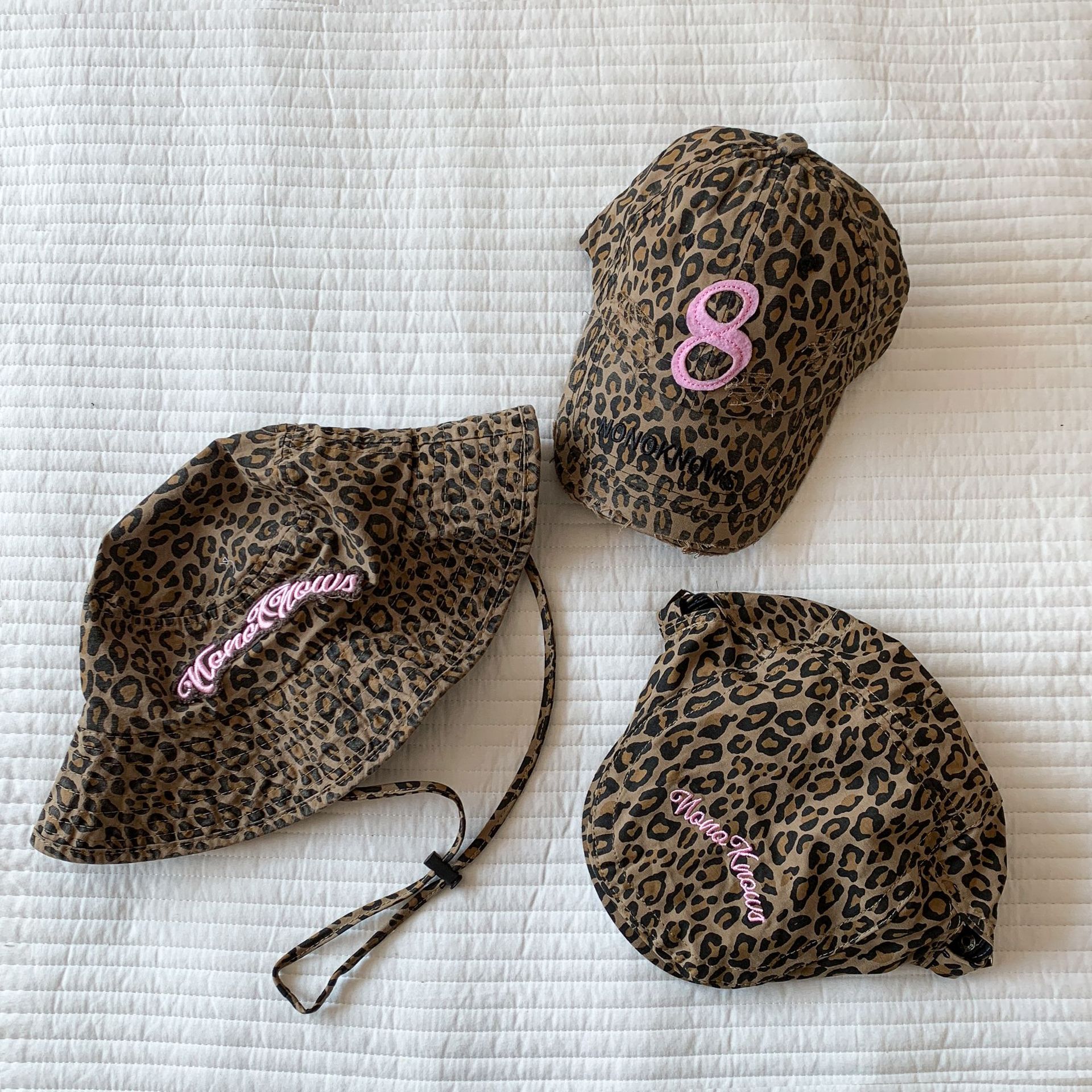 Sombrero de niña para niños de caña de pera 2025 verano nuevo estilo sombrero de visera con estampado de leopardo para niños sombrero para el sol sombrero de pescador para niña