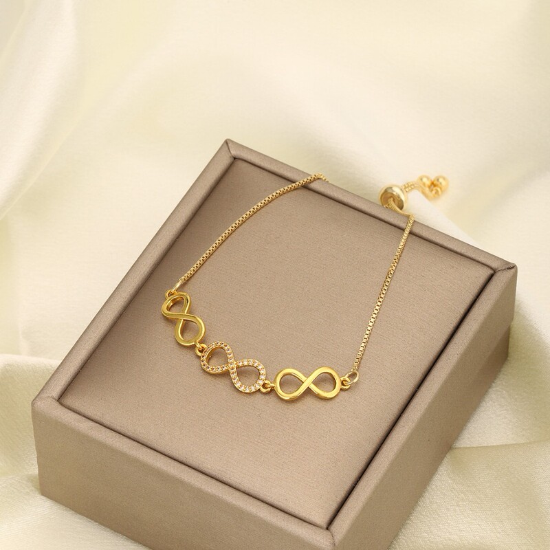 Fashionable, Elegant, Light Luxury, High-End Feel, Copper Inlaid with Zircon, Infinite Sparkle, Pullable Chain Bracelet, Real Gold Plated
