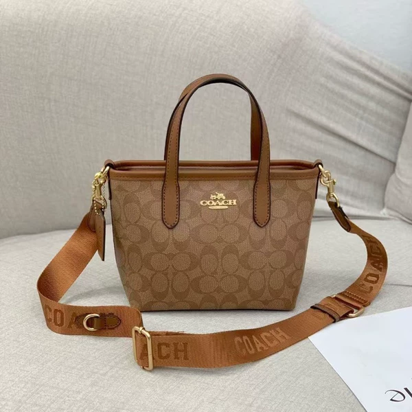 Brown gift box, pack