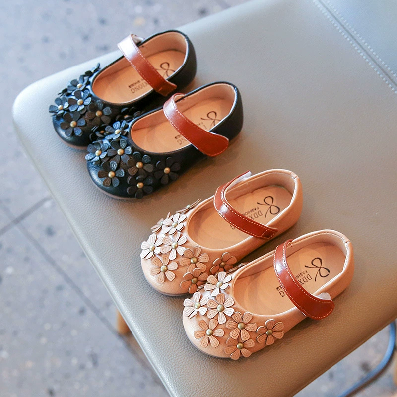 Children's shoes, cute footwear for leather shoes for princess, boho style, 2022, trend of season