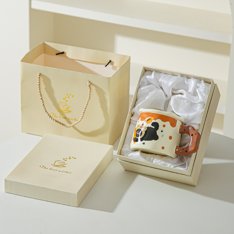 Con cubierta encantador conjunto de dibujos animados gato negro tazas de alto valor pareja tazas de cerámica tazas de agua marca regalo acompañante