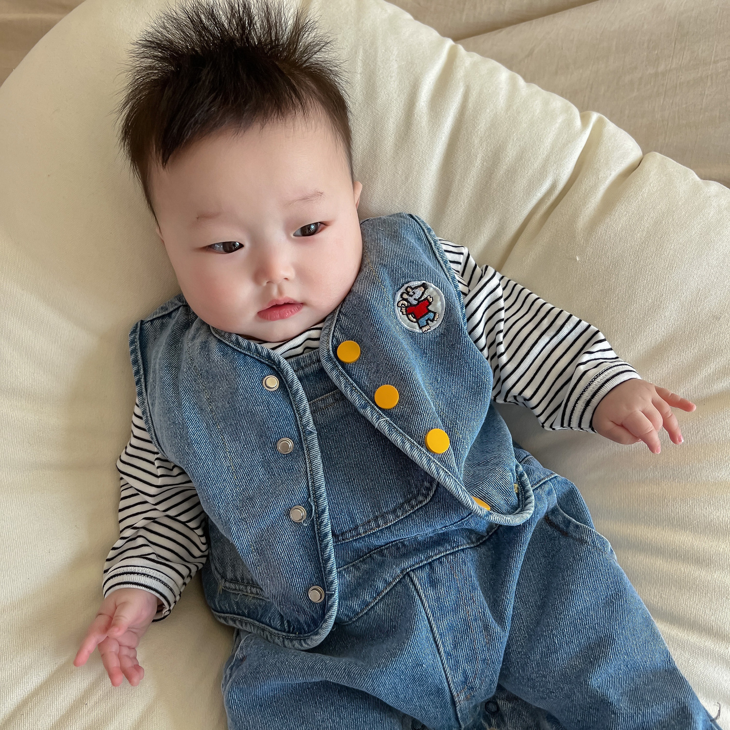 Chaleco de bebé desgaste exterior primavera y otoño estilo occidental hombres y mujeres bebé casual Denim chaleco todo a juego primavera
