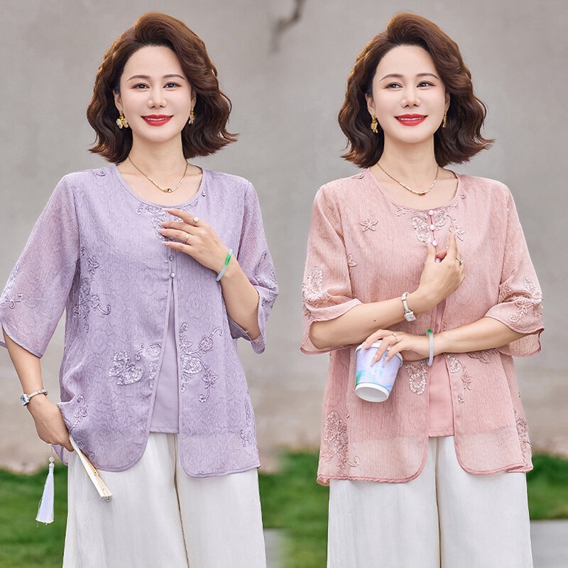 Fashionable Mom-Style Versatile Plus-Size Faux Two-Piece Lace Blouse for Middle-Aged and Elderly Women, Loose-Fitting Tummy-Covering Top, Summer Wear