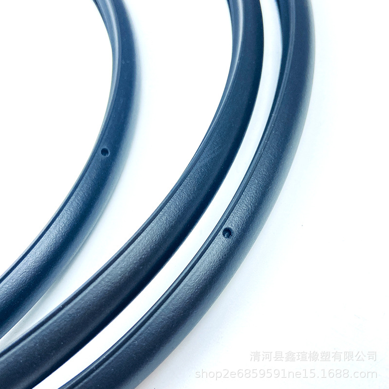 Suitable for Toyota Camry Crown Reiz Lexus Es/Gs Sunroof Seal Strip 63251-30100