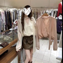 蕾丝拼接设计飘带领上衣女秋贵气感轻奢名媛宽松长袖衬衫杏色