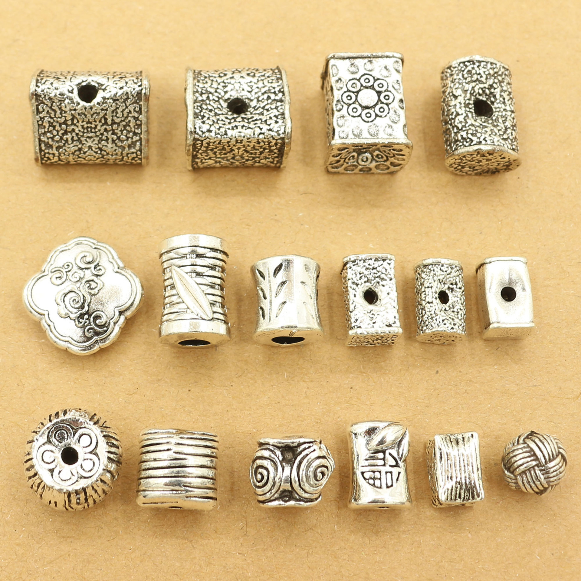 Vintage Xizang Silver Saddle Beads Beads Chiang Mai Bucket Beads DIY Crystal Bracelet Bracelet Thai Silver Pattern Bamboo Accessories