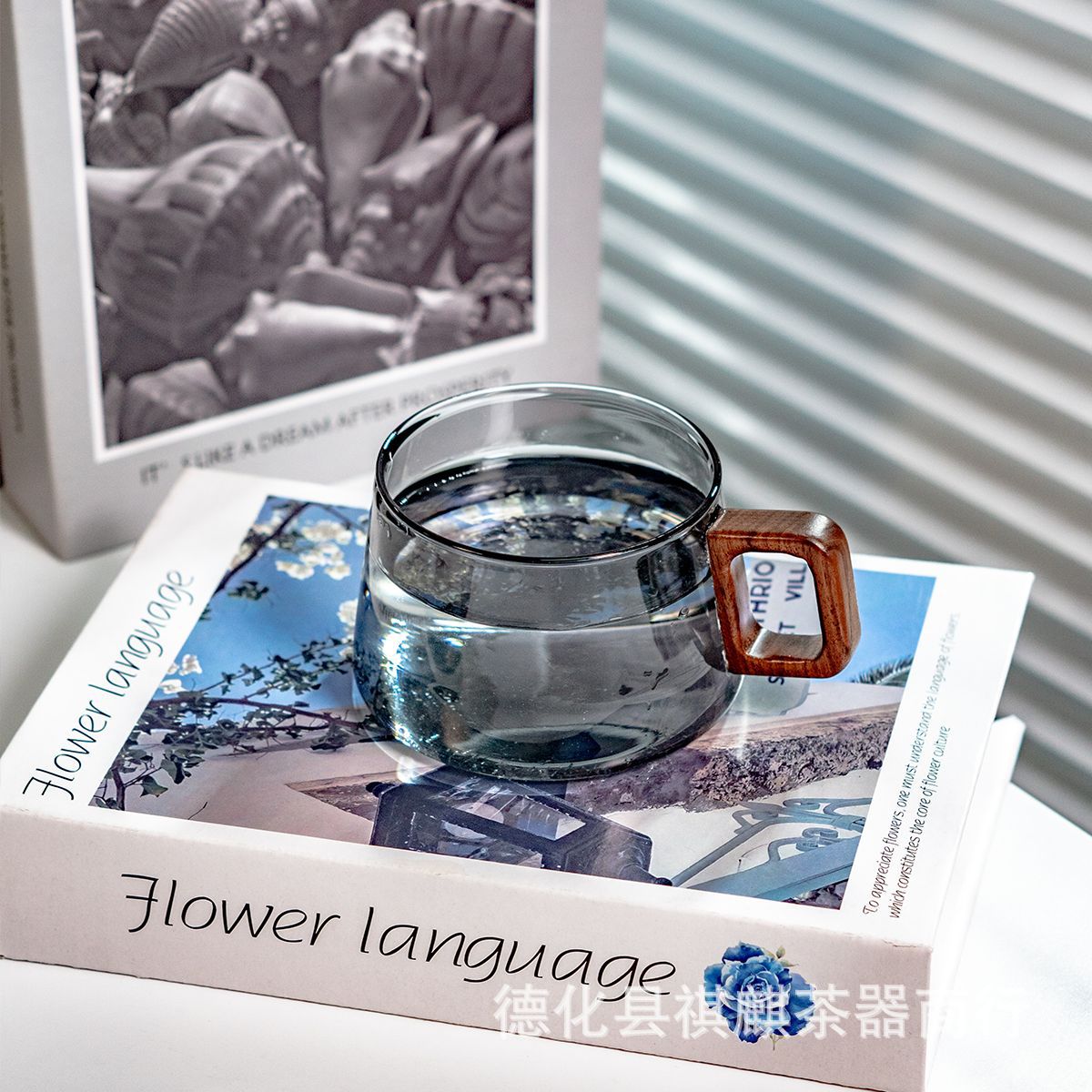 Glass Japanese transparent green tea for home use