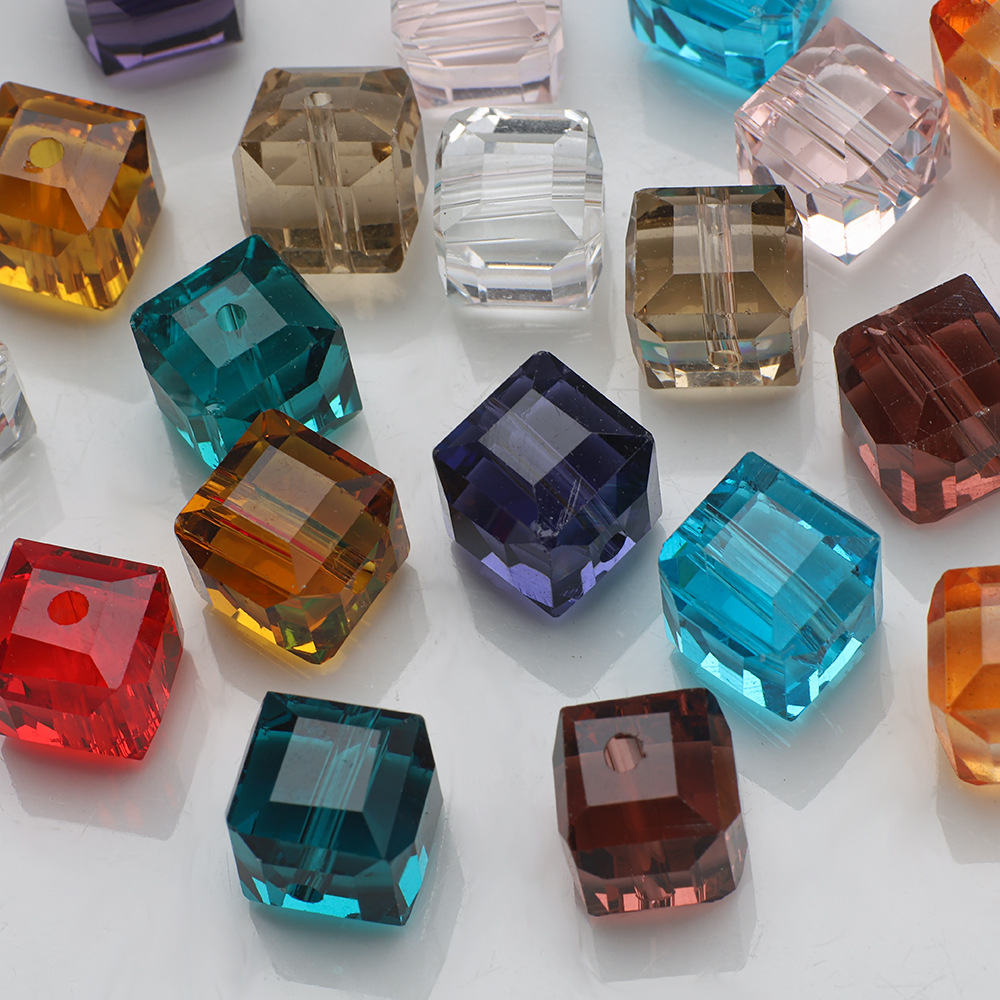 仿奥地利水晶方珠散珠10MM四方形玻璃方糖DIY串珠材料水晶珠批发