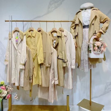 【拉谷谷】25春风衣韩版收腰温柔慵懒简约洋气潮流女装品牌撤柜
