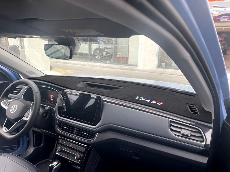 Dashboard Sunscreen Mat for Volkswagen Tharu