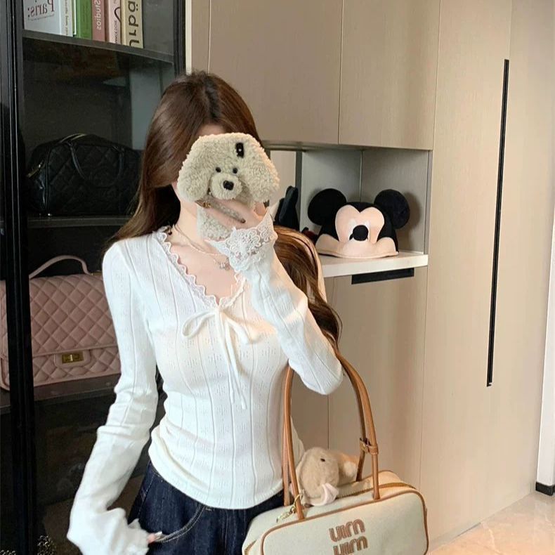 American Sexy Style V Neck Lace Long-Sleeved T-Shirt Bottoming Shirt Women's Spring & Fall Chic Retro Waist Top Trendy
