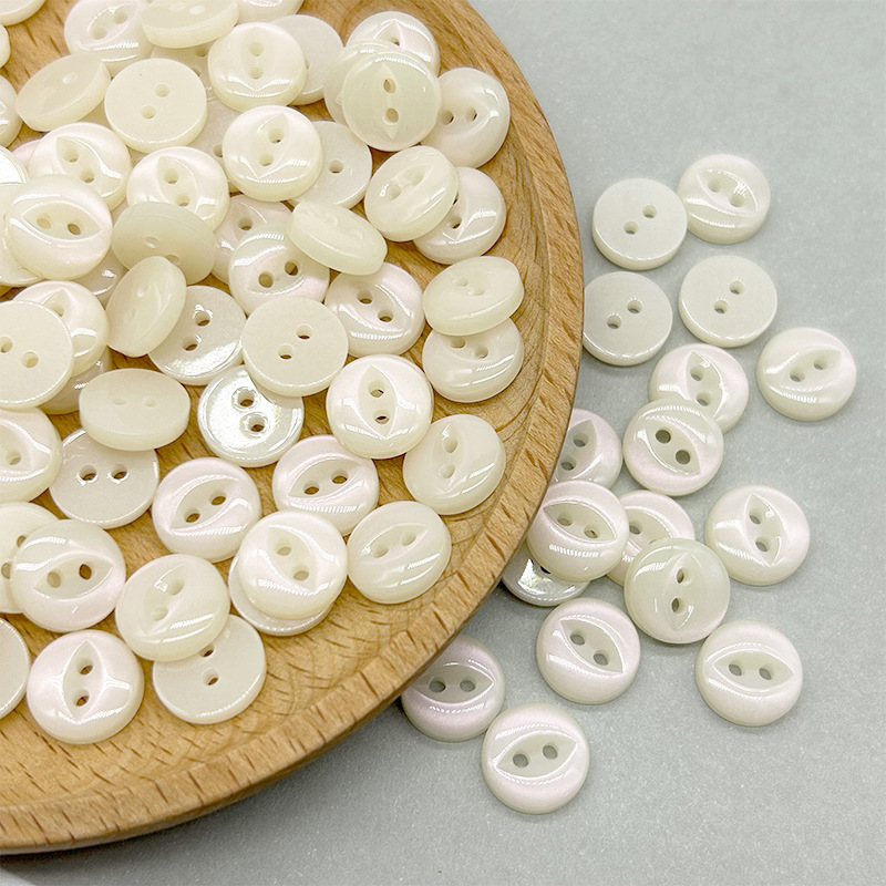Two-Eye Colorful Pearlescent Beige Fish-Eye Buttons Imitation White Butterfly Shell Buttons Cardigan Shirt Dress Resin Buttons