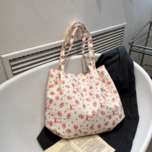 ����Ů2025�¿��＾ͨ�چμ���������ò��������ذ���Ůб��Ů��