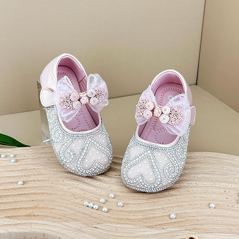 Baby girls shoes Baby toddler shoes Bright diamond small leather shoes Children's shoes Bow Princess shoes Spring single shoes for girls