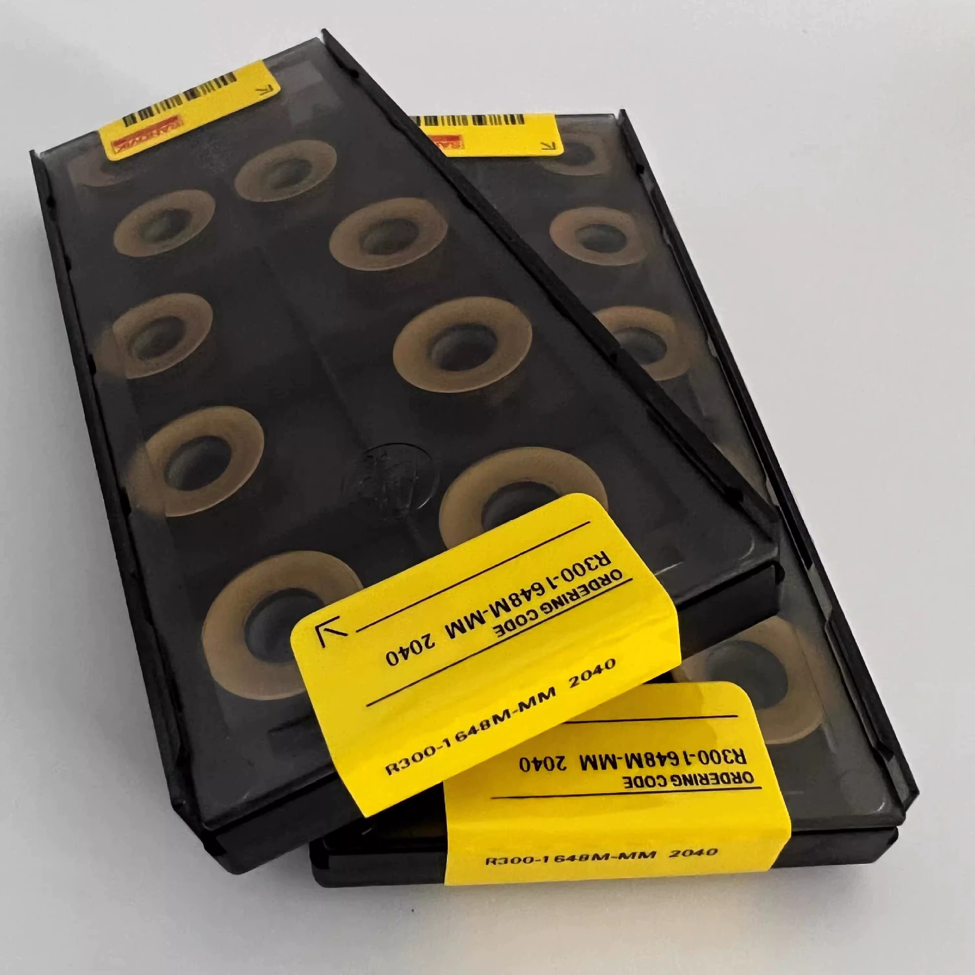 Sandvik R300-1648M-MM 2040, пожалуйста, проконсультируйтесь перед сквозью