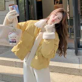 黄色小个子拼接羊羔毛翻领羽绒服女2025冬季新款韩系洋气白鸭绒服