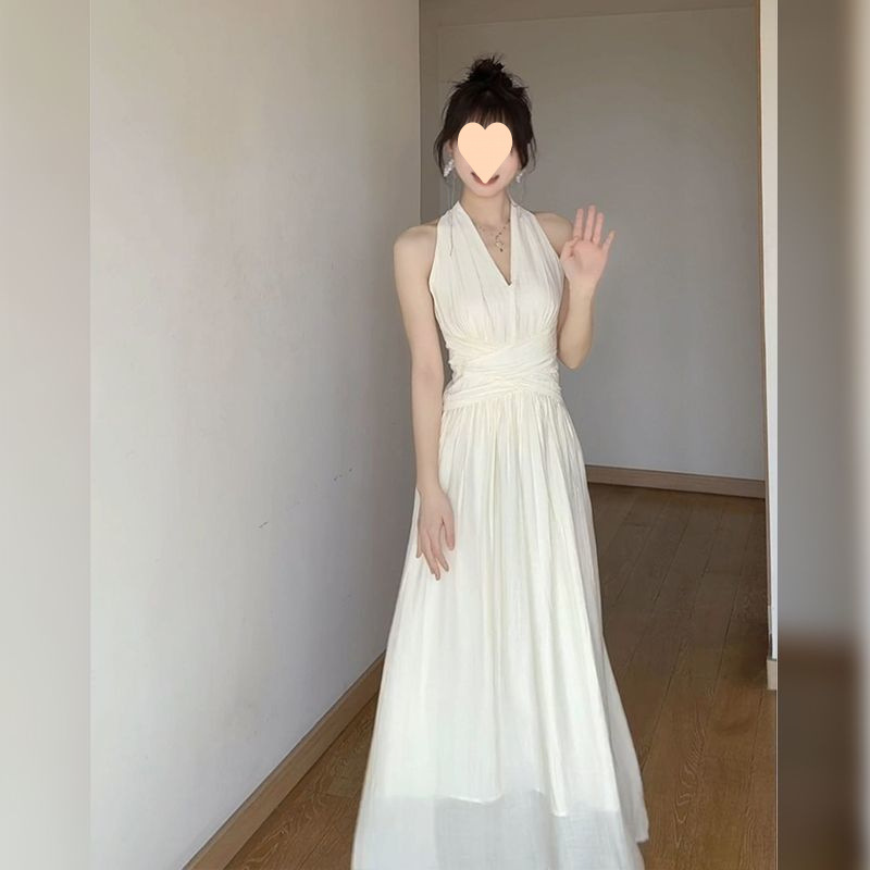 French Style Pleated Collar Halterneck Dress for Women Summer Design Waist Unique Beautiful White Long Skirt