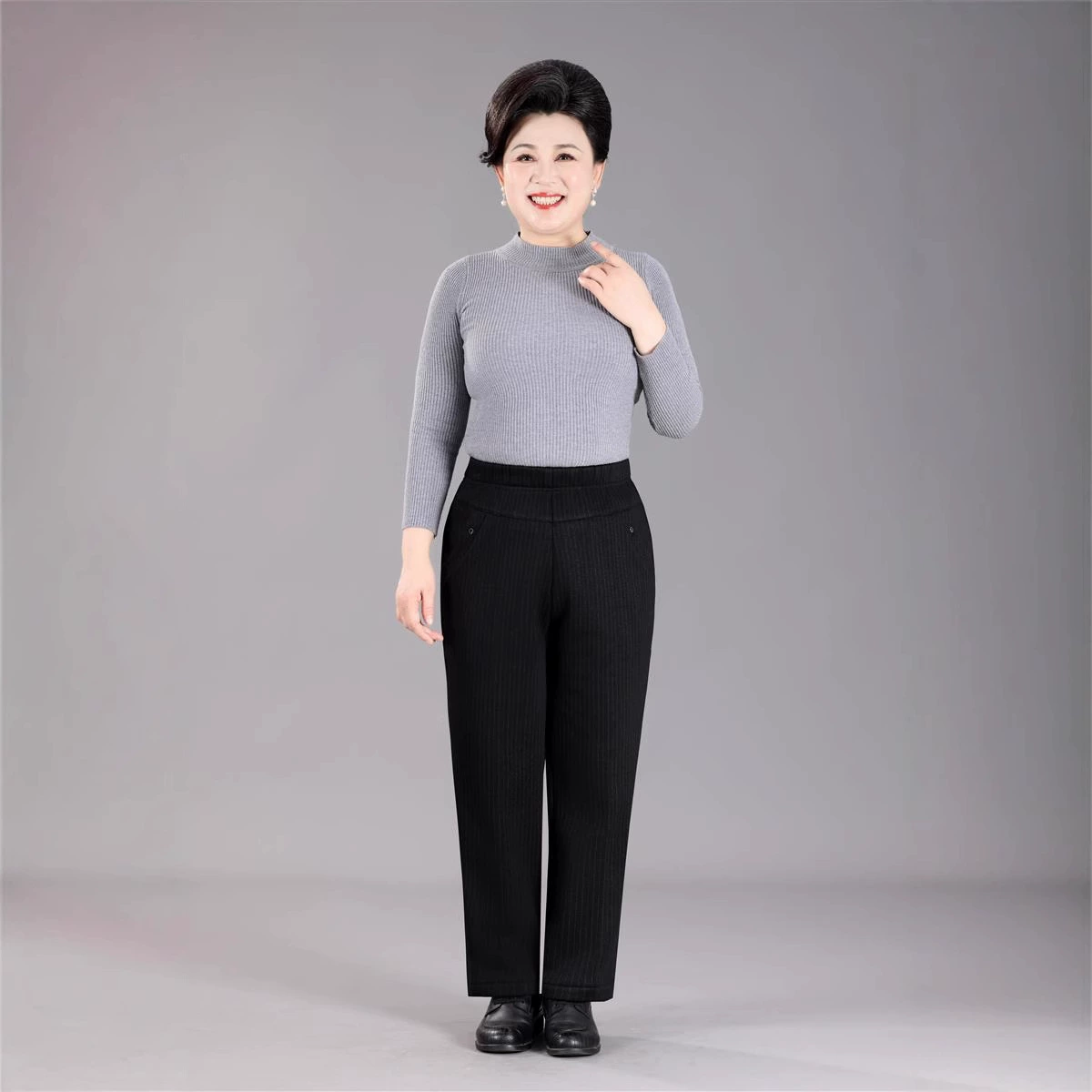 Полосатые повседневные брюки для среднего и пожилого возраста, зимние бархатные брюки для мам с высокой талией