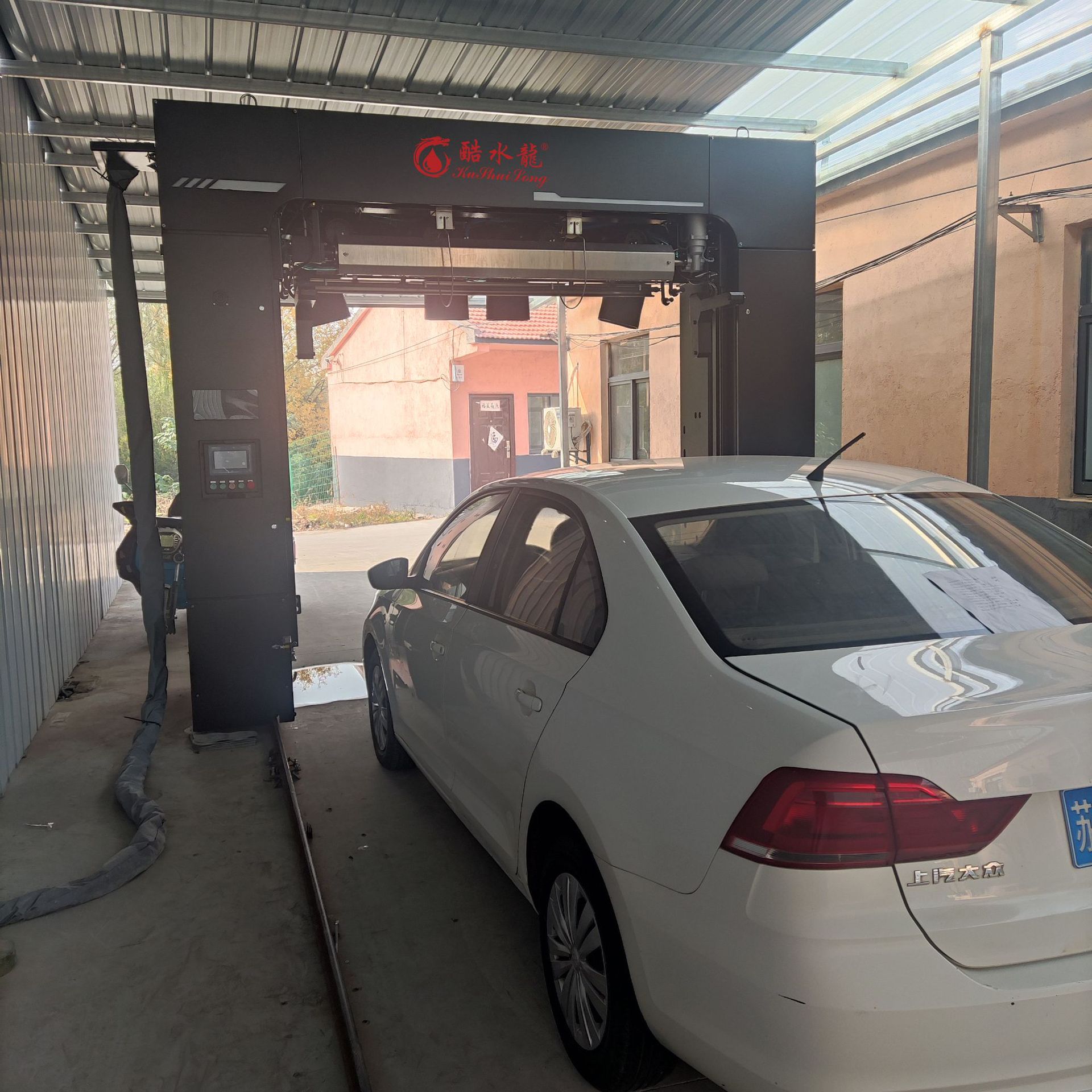 Cross-Border Self-Service Car Wash Equipment Complete Set with Brush, High-Pressure Cleaning, Fully Automatic, Intelligent, Unattended Car Wash Machine