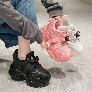 �ϵ�ЬŮ�ļ�͸��2023�¿�W�t���eЬ�����װٴ��\��Ь͸������