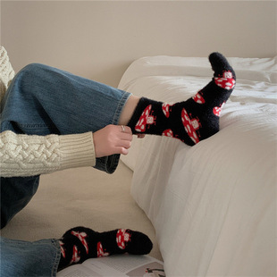 Cartoon imitation mink velvet long socks sleep socks women's winter fleece-lined thickened warm coral velvet tube confinement home