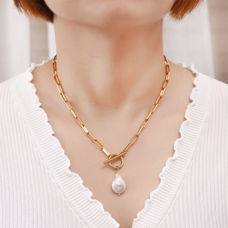 304 Stainless Steel Chain Material Elegant Water Droplets Stainless Steel Freshwater Pearl Toggle Pendant Necklace