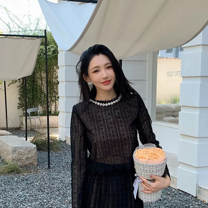 黑色长袖蕾丝衫上衣高腰半身百褶长裙时尚两件套装 这里是上衣