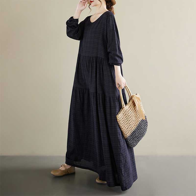 autumn retro solid color long-sleeve with a round collar
