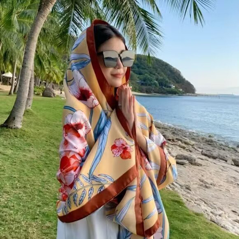 Sopa de satén de twill para mujeres 2025 bufandas de viento nacional de verano tibetanas bufandas de seda protector solar lago Qinghai turismo foto toalla de playa