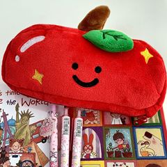 可爱い両面ぬいぐるみ违い柄赤りんごペンポーチ高颜値ins大容量学生文房具収纳