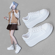 85058С���Ӻ������6cmС��ЬŮ2026�����¿���Ƥ�ٴ����e�ɸ�Ь