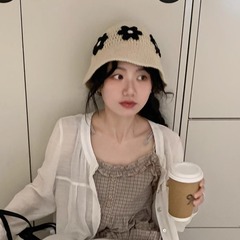 2025年春夏新作女性用ニットフィッシャーマンハット、頭囲が大きい、顔が見える小さなバケットハット、折りたたみ式で多用途な盆地帽子