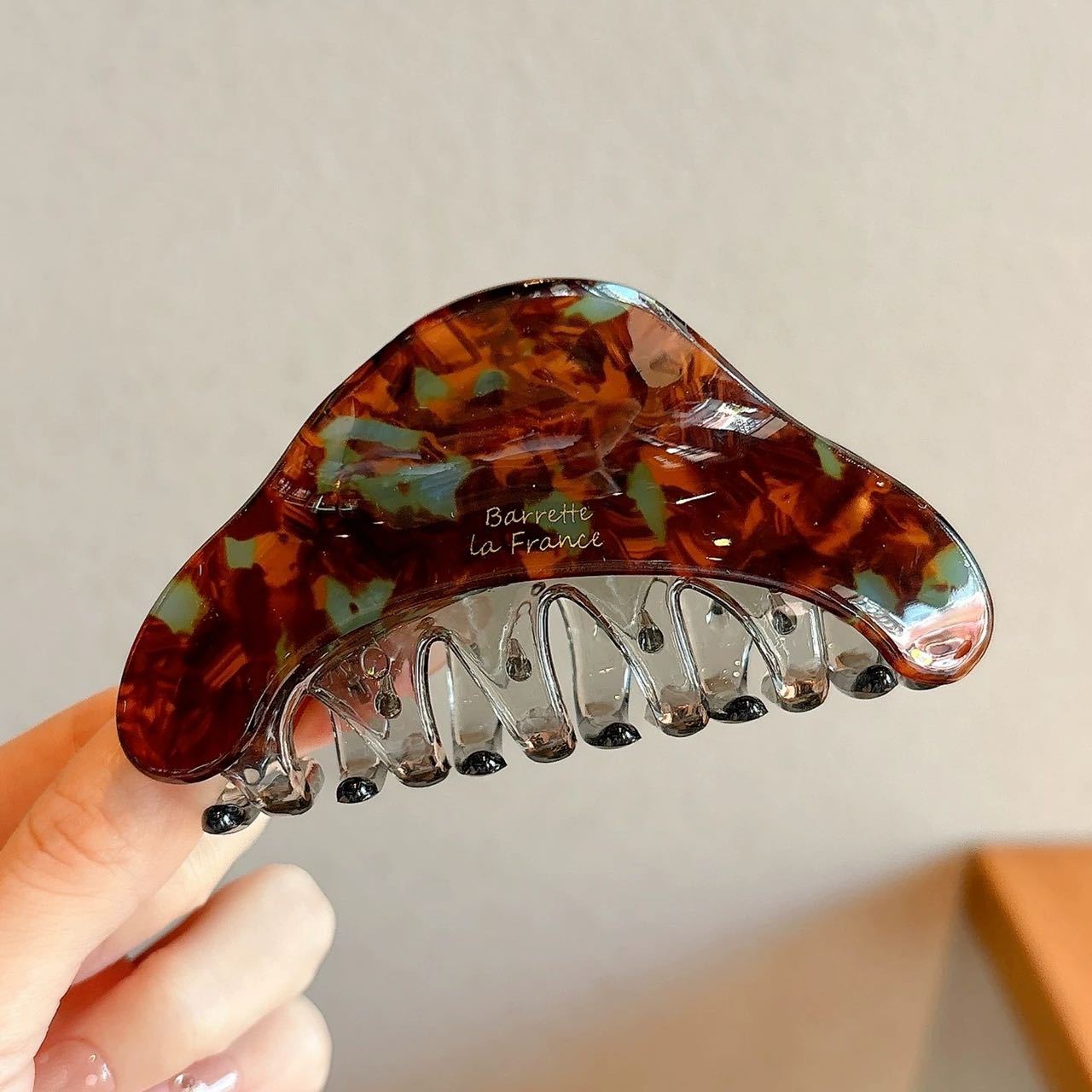 Acetate triangle clip blue brown color