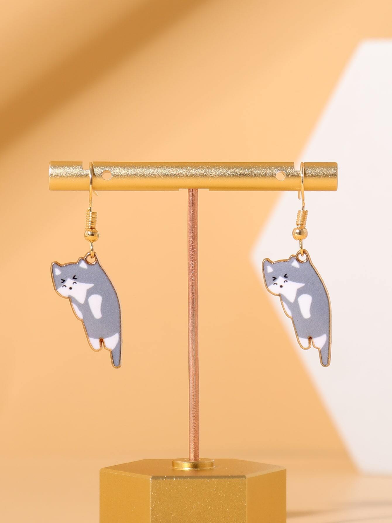 1 Pair Cartoon Style Cat Alloy Plating Women's Drop Earrings display picture 5