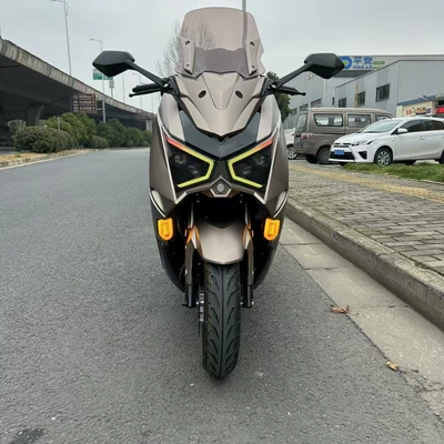 Motosikletlər Generation Two-Wheeled Motorcycle for Adults