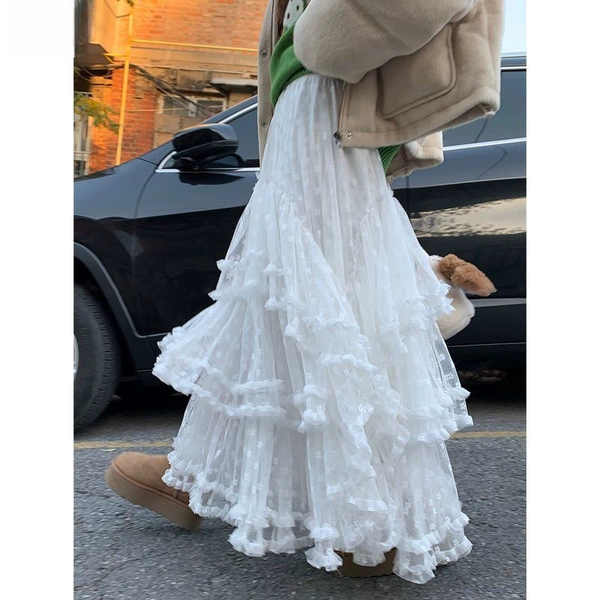 Beige lace skirt