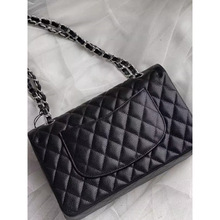 ���챳����ţƤС���L����y�ۺ�ɫ��֦�y�~���uţƤ��̖CFŮʿ��